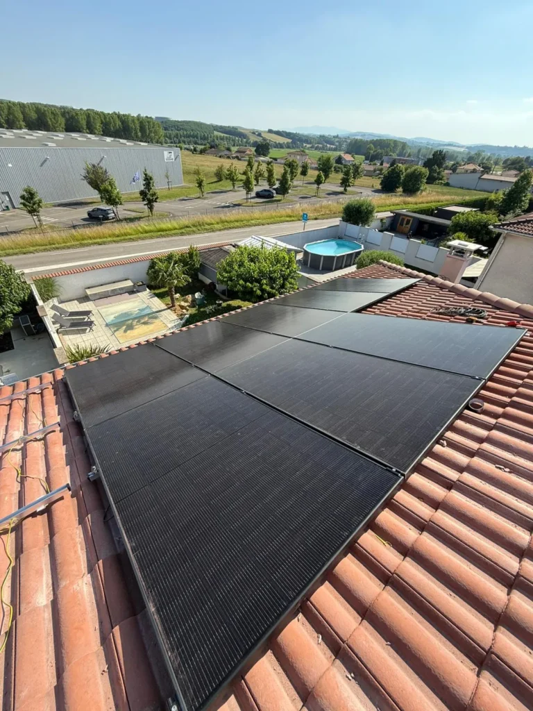 installation-panneaux-solaires-6kw-villette-de-vienne-sauralec-solaire (2)
